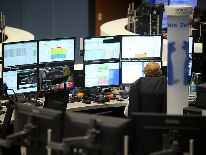 Dax startet leicht im Minus - Blick auf Volatilitätsindizes