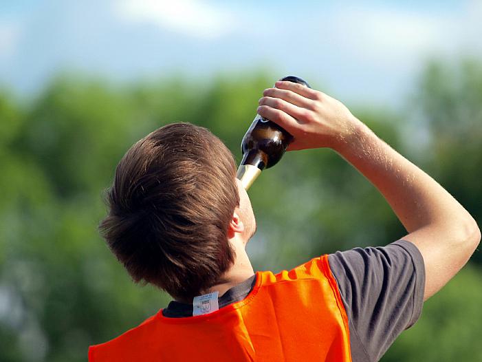 Drogenbeauftragter drängt auf Werbeverbote Drogenbeauftragter drängt auf Werbeverbote