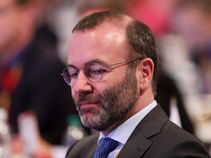 Parteien üben scharfe Kritik an Manfred Weber Parteien üben scharfe Kritik an Manfred Weber