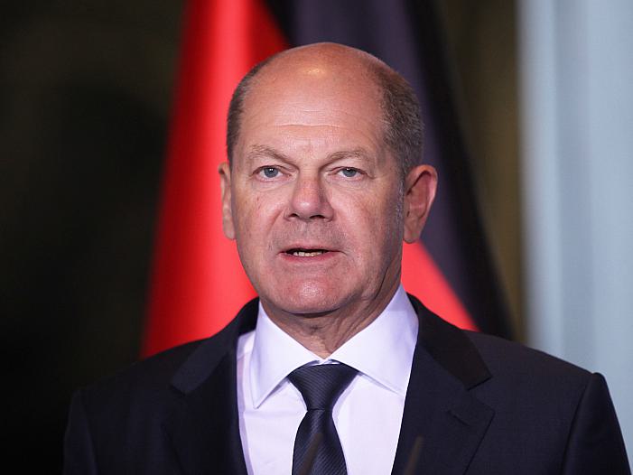 Wüst fordert mehr "Führungsqualität" von Scholz