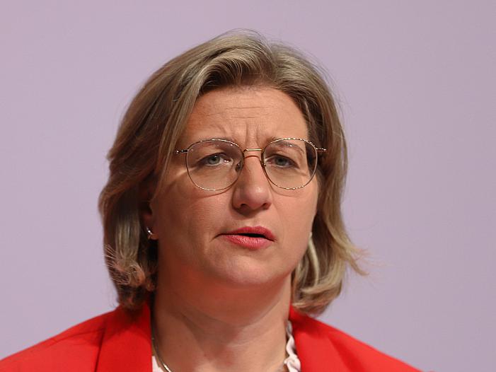 Rehlinger wirft Union Populismus gegen Klimaschutz vor