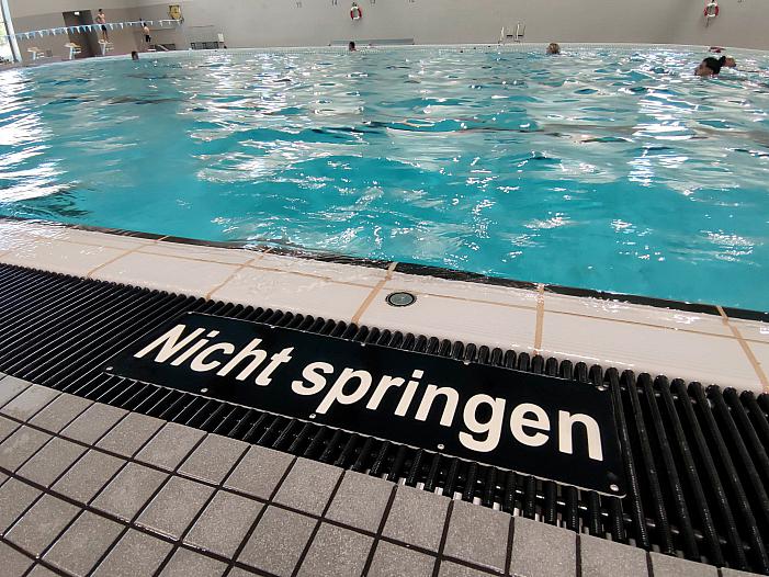 Kommunen fordern mehr Geld für Schwimmbäder