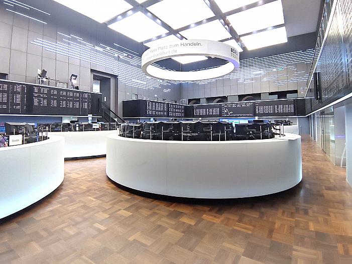 Dax bleibt am Mittag auf Vortagesniveau - Bayer weniger gefragt