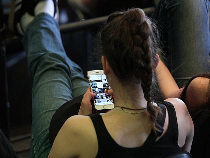 Nur wenige Deutsche können sich keinen Internetzugang leisten