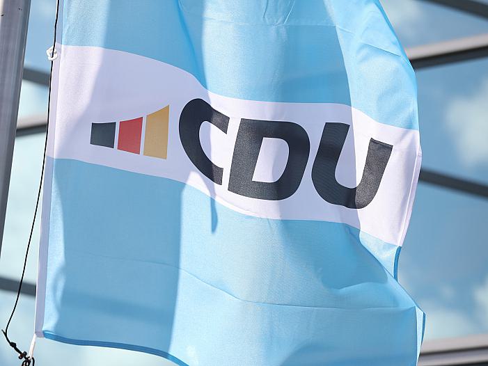 CDU-Politiker kritisieren Vorstoß zu Minderheitsregierungen CDU-Politiker kritisieren Vorstoß zu Minderheitsregierungen