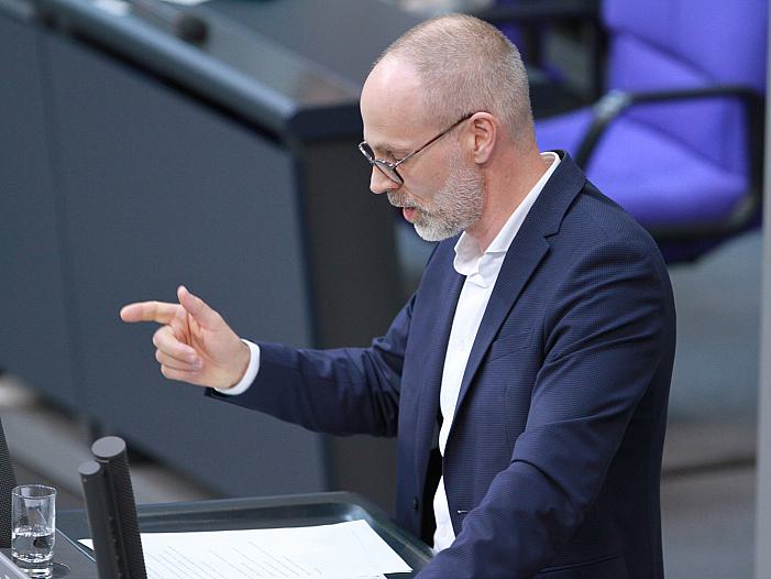 Fiedler kritisiert Berliner Ausschluss von Plakaten mit Hamas-Geiseln