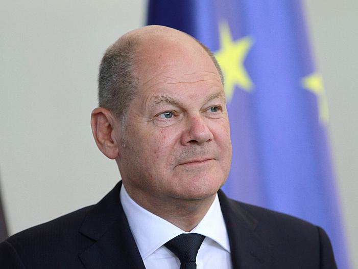 Sicherheitsexperten fordern Krisenstab unter Leitung von Scholz