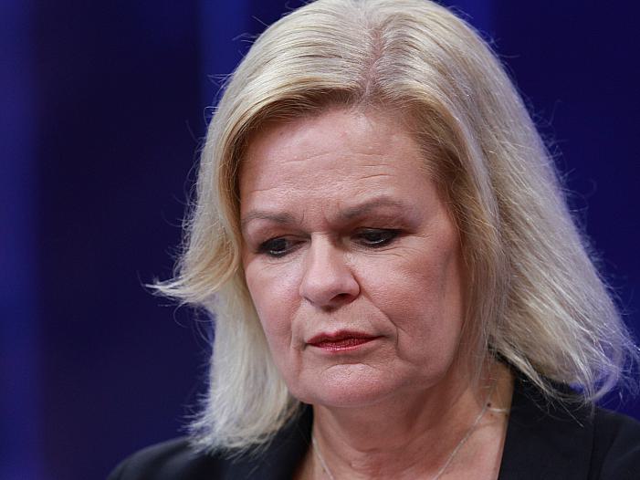 SPD hält an Faeser als Bundesinnenministerin fest SPD hält an Faeser als Bundesinnenministerin fest