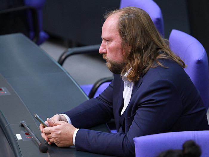 Hofreiter pocht auf Stopp russischer LNG-Importe in die EU