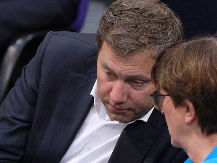 Klingbeil hält Haushaltskrise für "Bewährungsprobe" für die Regierung
