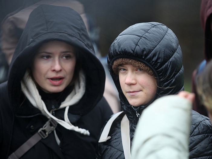 Luisa Neubauer kritisiert medialen Umgang mit Greta Thunberg