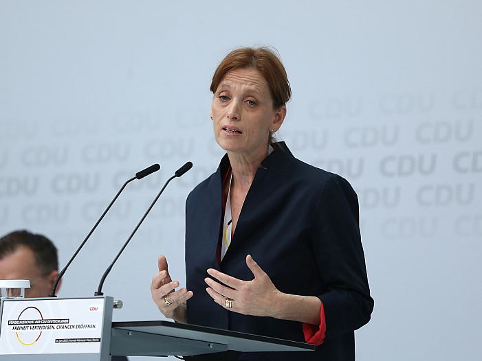 Prien sieht "Knacks" in der Sicherheit von Juden in Deutschland