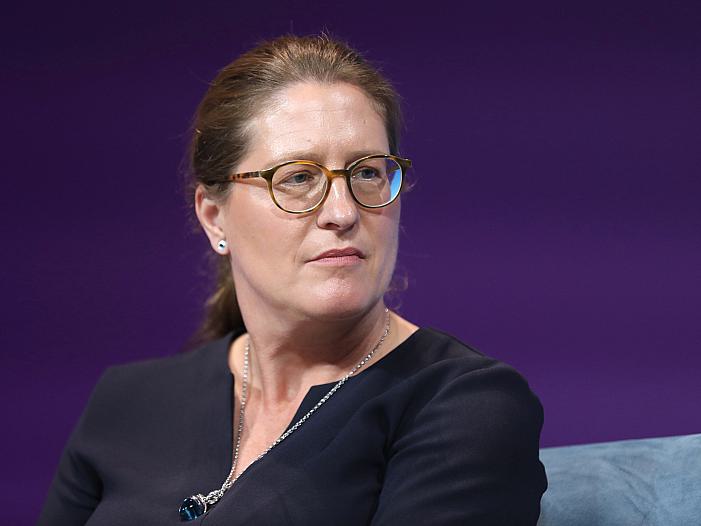 Chefin von Rüstungsunternehmen Renk fordert Umdenken