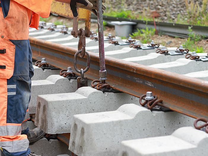 EVG warnt wegen fehlender Bahn-Milliarden vor "Kollaps"