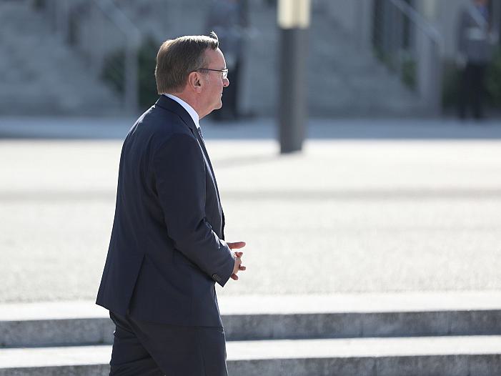 Pistorius sagt Ukraine weitere Militärhilfe zu