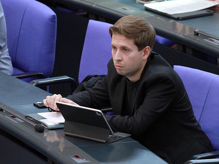 Kühnert schließt Kürzungen im Sozialbereich aus