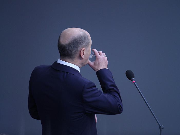 Wachsender Druck auf Scholz aus den eigenen Reihen Wachsender Druck auf Scholz aus den eigenen Reihen