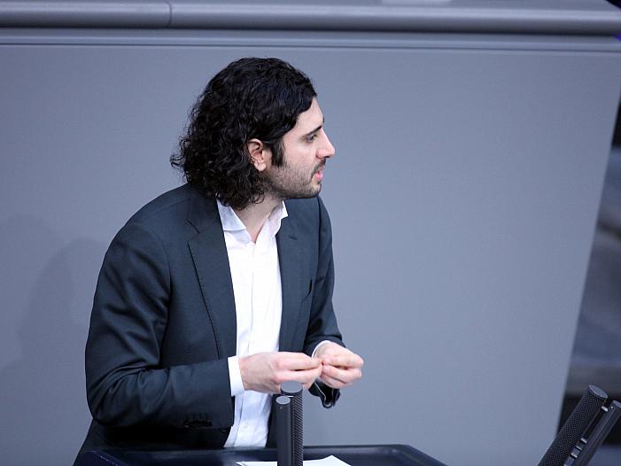 Demir will Behinderte nicht von Einbürgerung ausschließen