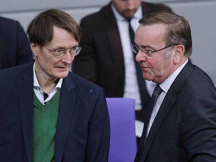 Lauterbach will medizinische Forschung entbürokratisieren