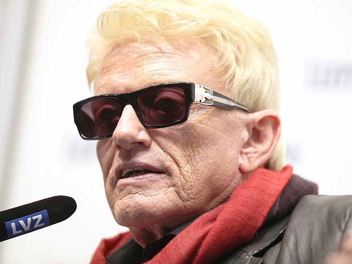 Heino will wieder mit Rammstein auftreten Heino will wieder mit Rammstein auftreten