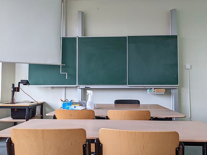 Union fordert Bürokratieabbau und mehr Freiräume für Schulen Union fordert Bürokratieabbau und mehr Freiräume für Schulen