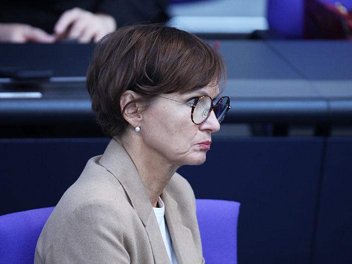 Haushalt: Stark-Watzinger hält Startchancen-Programm für gesichert Haushalt: Stark-Watzinger hält Startchancen-Programm für gesichert