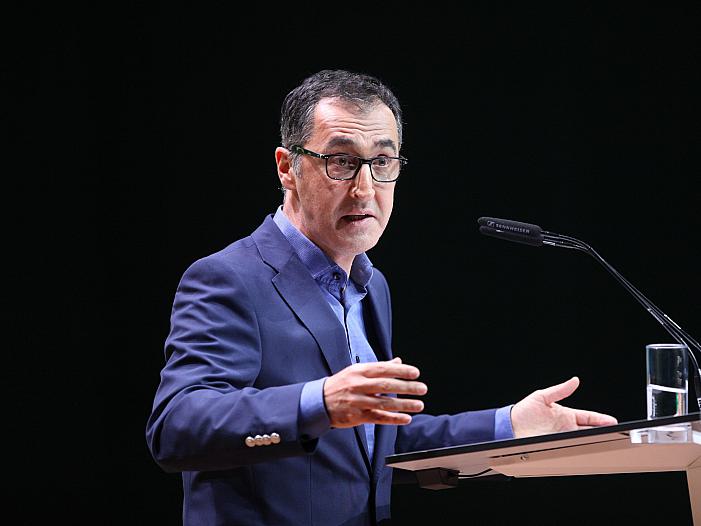 Özdemir beklagt Pisa-Studie und will Konsequenzen ohne Tabus