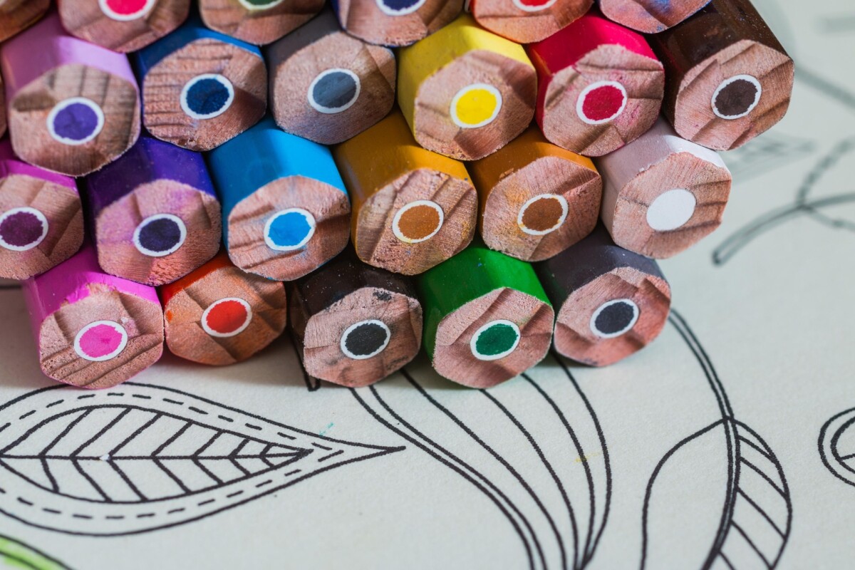 Ausmalbücher erleben einen Boom – wie sie Entspannung, Lernen und Kreativität fördern Ausmalbücher erleben einen Boom – wie sie Entspannung, Lernen und Kreativität fördern